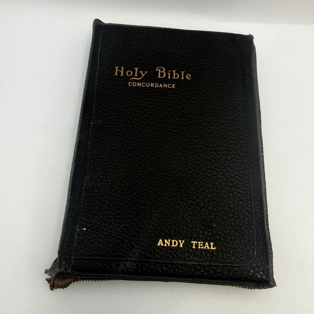 Vintage 1945 KJV Holy Bible Red Letter Edition World Publishing Zipper Cover